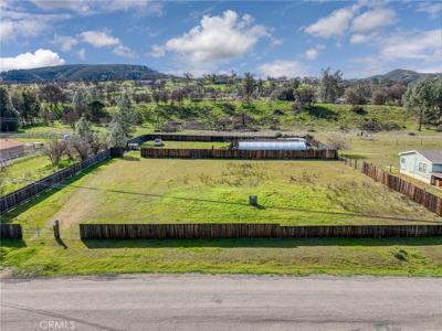2605 Spring Valley