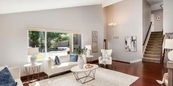 169 Larkwood Cir