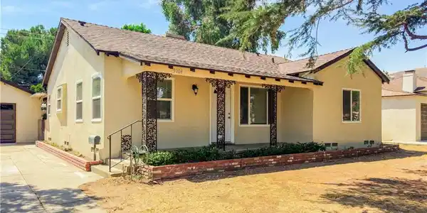 3004 Serrano Rd