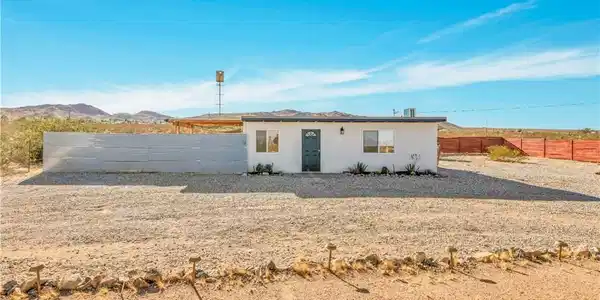 1746 Golden Sands