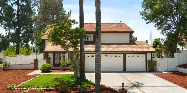 963 Dare Court