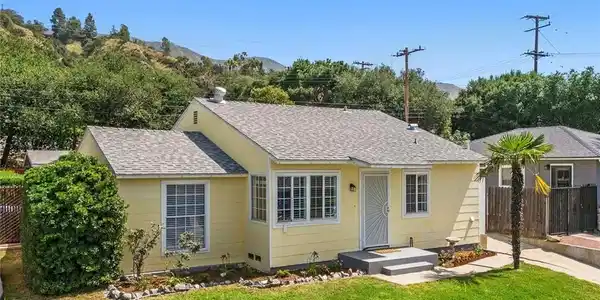 2051 Royal Oaks Drive