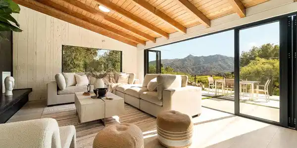2600 Topanga Skyline Drive
