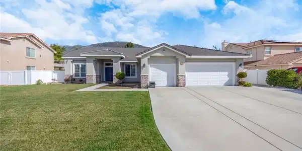 3248 Greystone