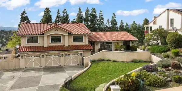 15850 Jackson Oaks Drive