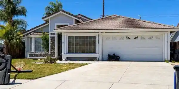 26185 Notre Dame Court