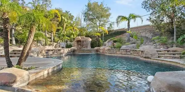 3308 Crosspointe Court