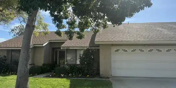 35208 Village 35