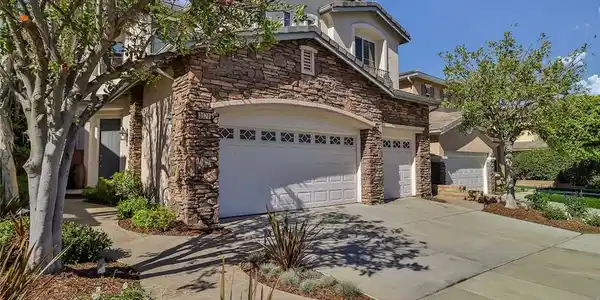 3020 Eagles Claw Ave