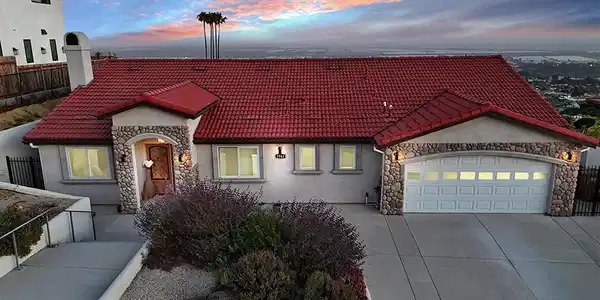 5544 Crestone Court
