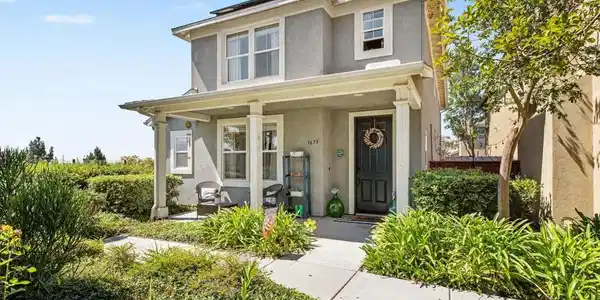 1675 Tree Song Ln