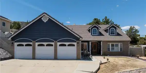 41455 Bristle Cone Dr