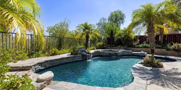 28632 Black Oak Lane
