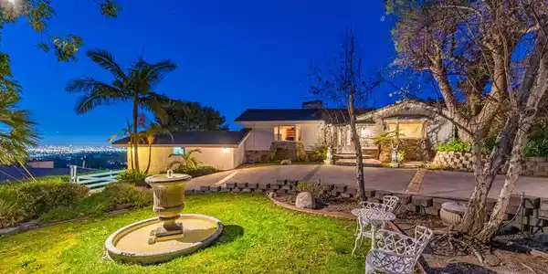 27024 Sunnyridge Road