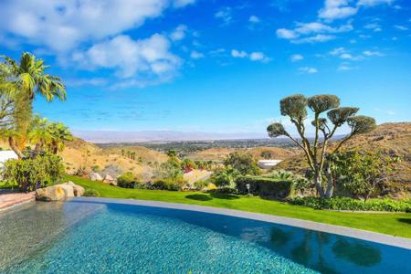 14 Santa Rosa Mountain Lane