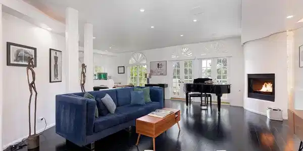 9921 Durant Drive