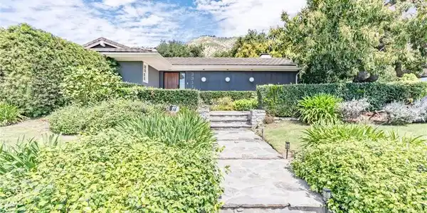3311 Villa Mesa