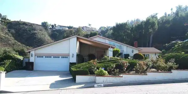 1346 S South Hills Drive