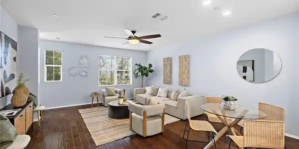 23 Aliso Ridge Loop