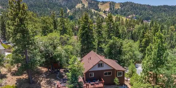 43418 Ridge Crest Drive