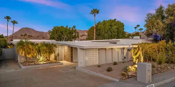 48240 Birdie Way
