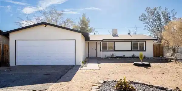 61969 Hilltop Drive