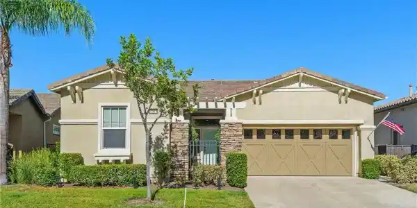 23914 Boulder Oaks