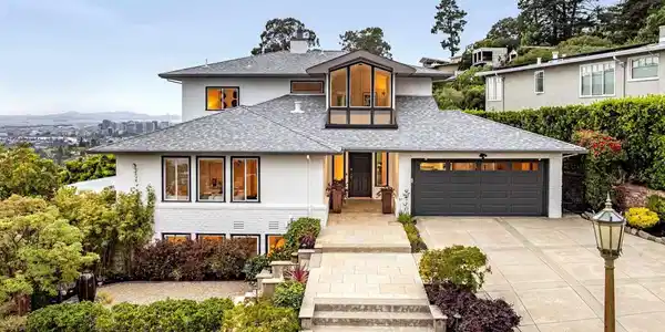 6841 Estates Dr