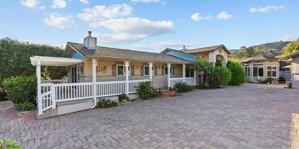 79 Mesa Drive