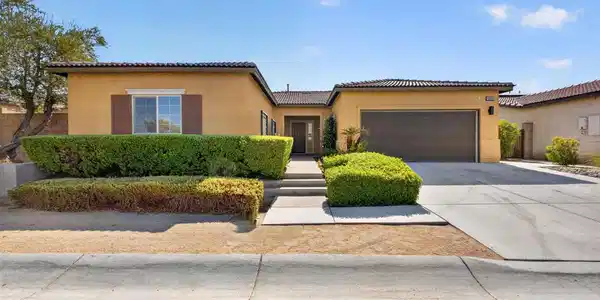 42820 Gazapo Court