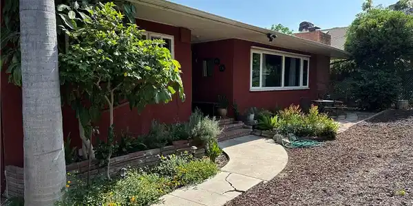 318 E Laurel Avenue