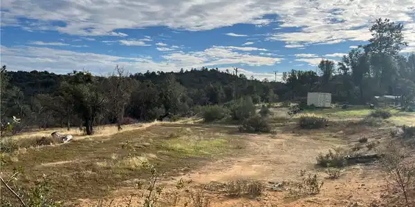 4934 Guadalupe Fire