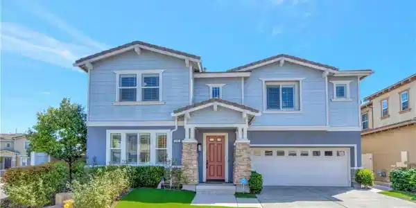 302 Summit Crest Drive