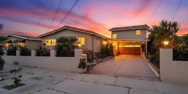 6060 Cowles Mountain Boulevard