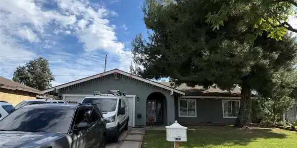 1434 N San Diego