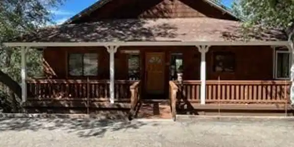 1416 Klamath Road