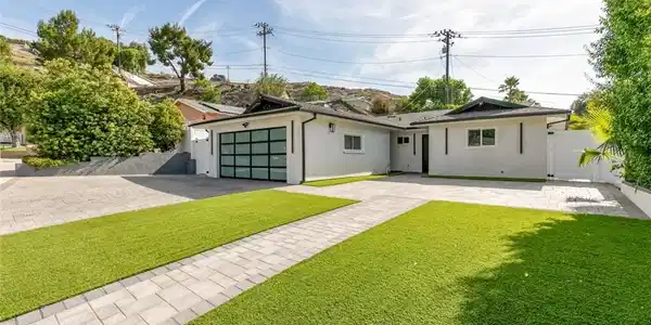 27964 Carvel Drive