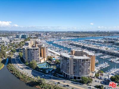 4316 Marina City Dr