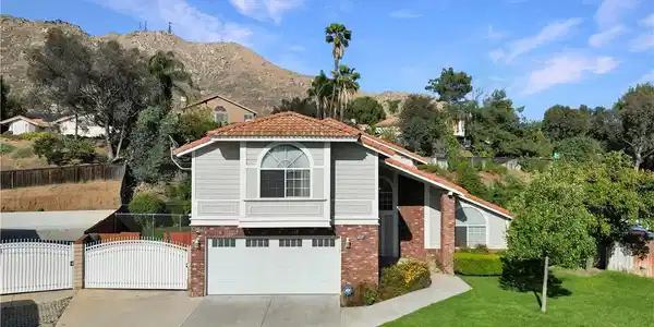 21040 Lord Murphy Court