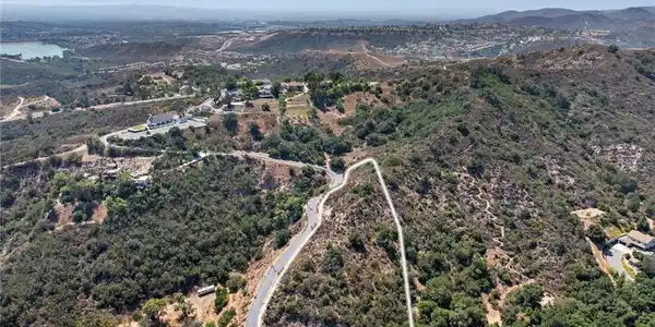 30221 Canyon Creek