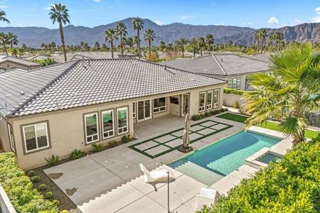 81890 Thoroughbred Trail