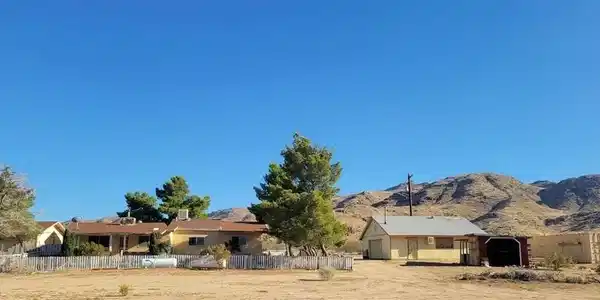 27177 Cahuilla Road