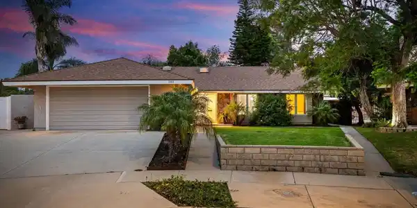 1983 Tiffany Court