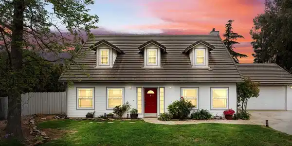 25231 Kerri Lane