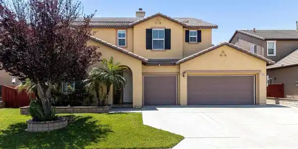 2834 Burgundy Lace Lane