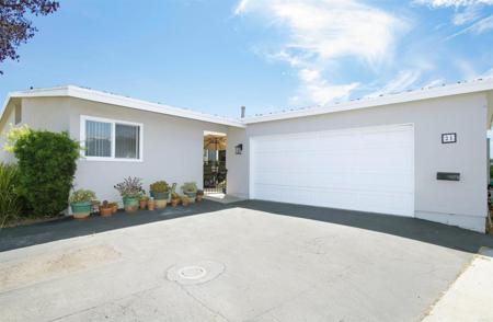 3808 Vista Campana S