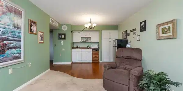 24055 Paseo Del Lago
