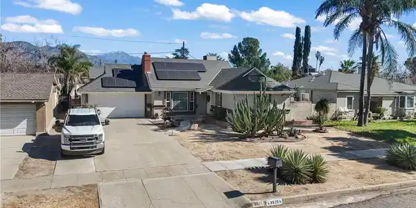 3525 N D