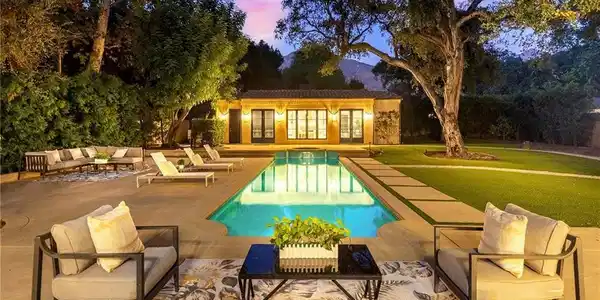 81 Hacienda Drive