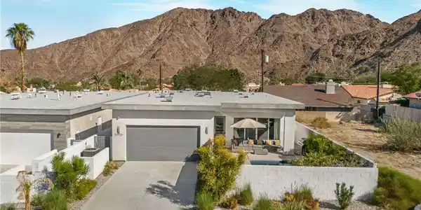 53920 Avenida Martinez